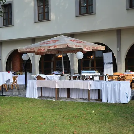 Na Zamecku Hotel