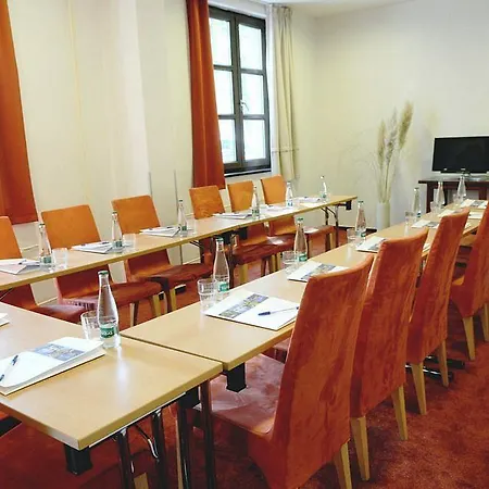 Na Zamecku 4* Praga