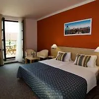 Na Zamecku Hotel Praga