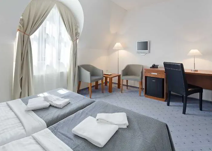 Hotel Na Zamecku 4*