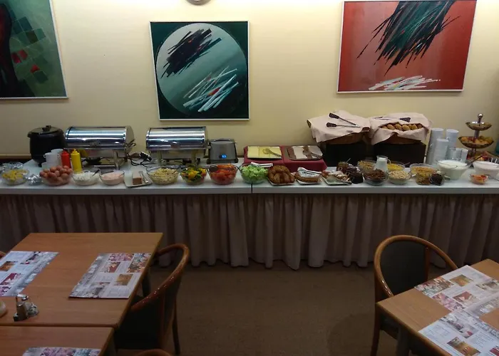 Na Zamecku Hotel Praga